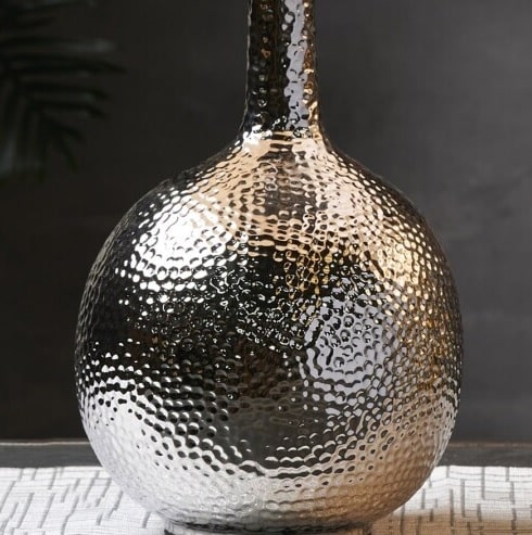 Lámpara Mesa Cerámica Plata Grabada Tulipa Blanca Selene (30dx54 cm)