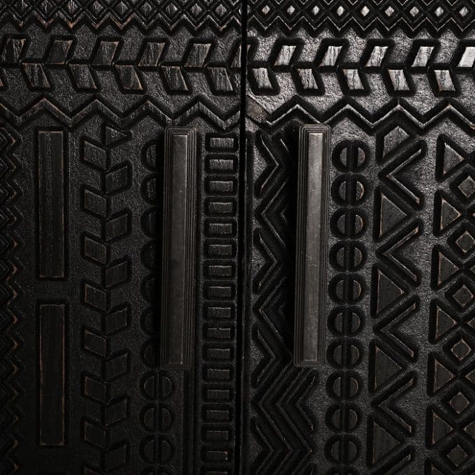 Aparador Negro Grabado Cairo (156x35x93 cm)