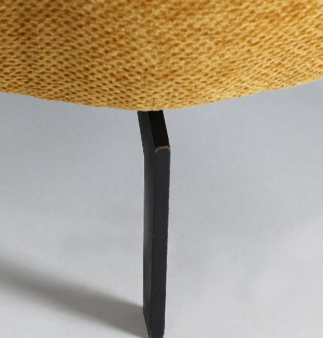 Sillón Redondo Chenilla Amarillo Bard, Nórdico (82x78x71 cm)