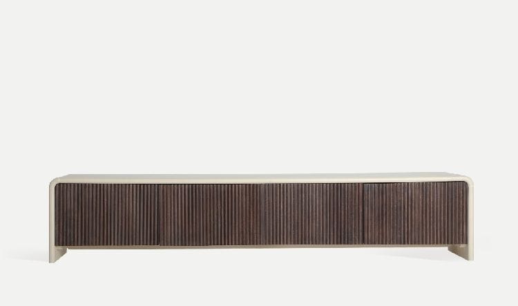 mueble tv en madera de mango y dm con pertas acanaladas