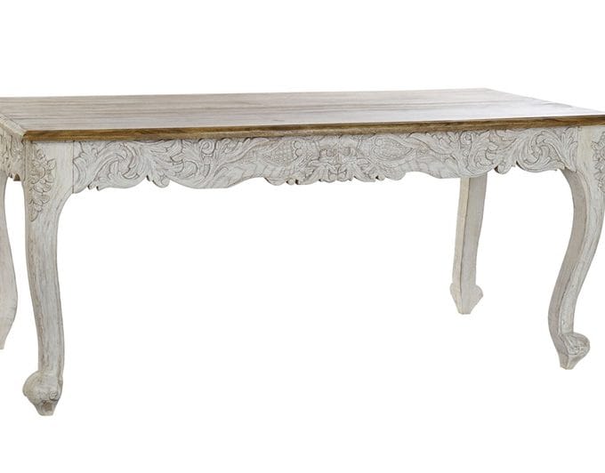 mesa de comedor en madera de mango decapado blanco con motivos grabados y sobre en madera natural