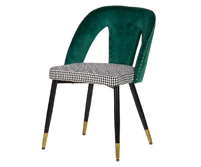 silla en terciopelo verde combinado con cuadritos de vichy de estilo art decó