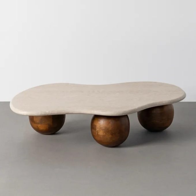 mesa de centro mid century en madera de mango y sobre de marmol irregular
