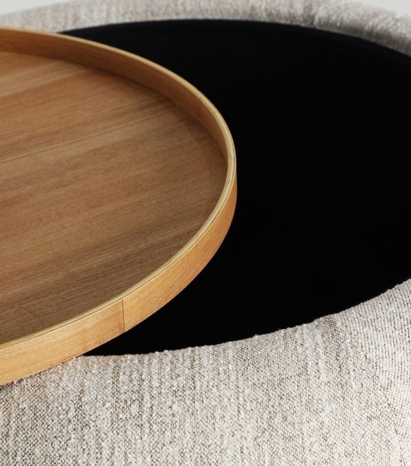 Mesa de Centro Redonda Con Bandeja Tapizada (102dx34cm)