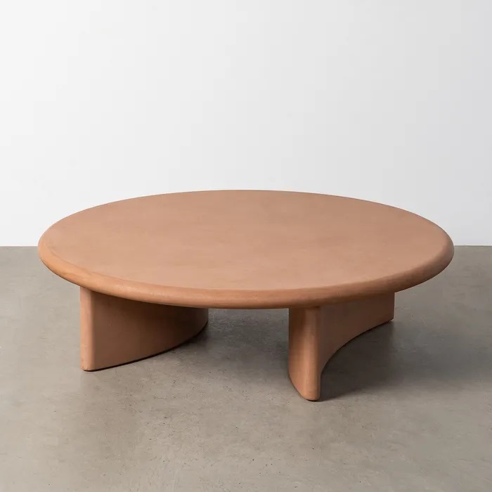 mesa de centro redonda en madera dm rugosa y color teja
